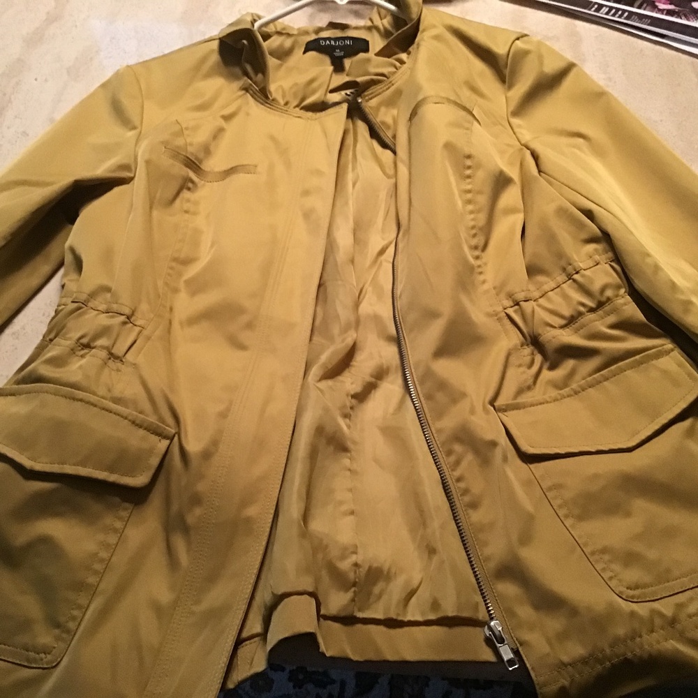 Mustard yellow lightweight jacket size M